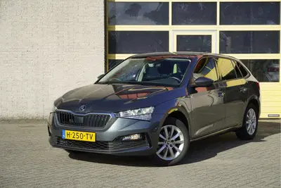 Skoda Scala 1.0 TSI 5drs Ambition BJ2020 Lmv 16" uit 2020