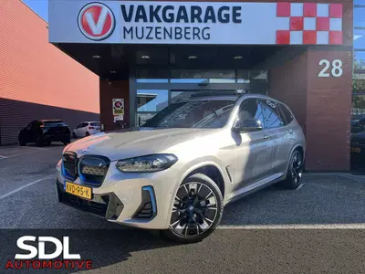 BMW iX3 High Executive 80 kWh M Sport Shadow Line uit 2022