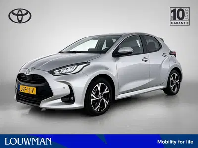 Toyota Yaris 1.5 Hybrid 115 Dynamic Comfort Pack uit 2025
