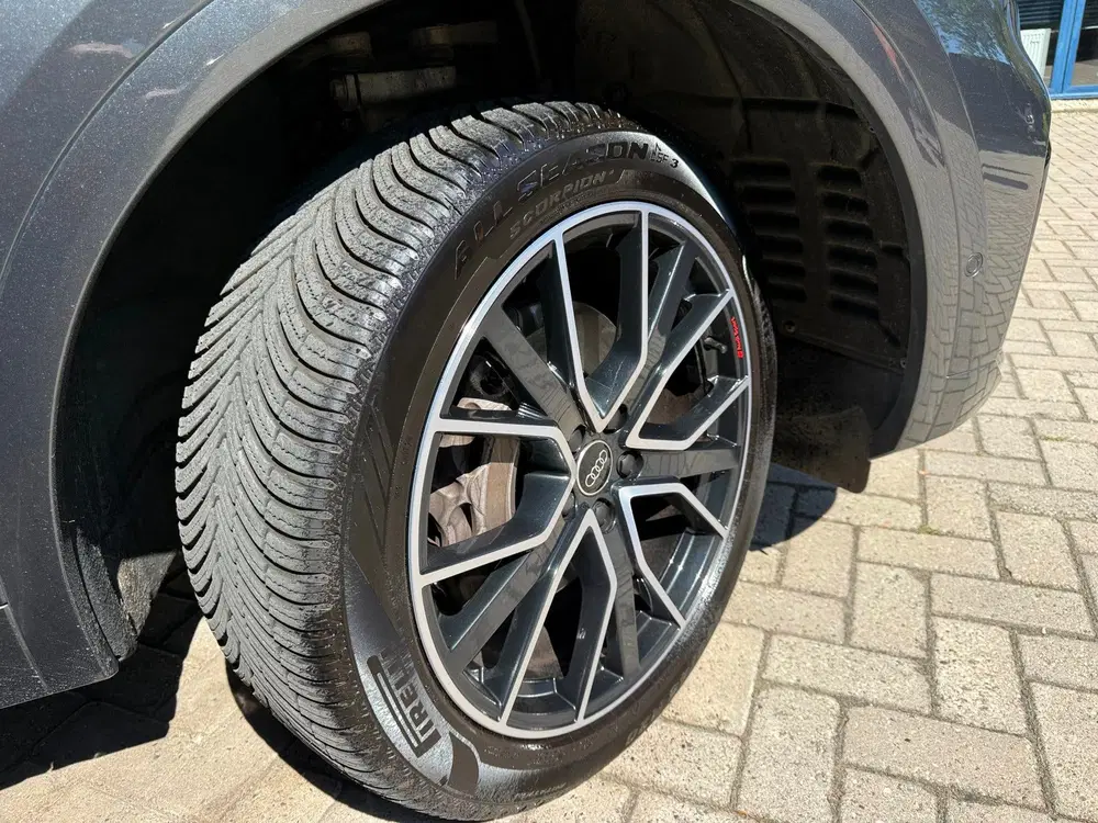 Audi Q5 50 TFSI e S edition uit 2023, foto 7