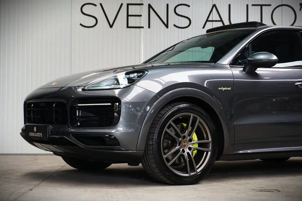 Porsche Cayenne 3.0 E-Hybrid Sport Design uit 2021, foto 12