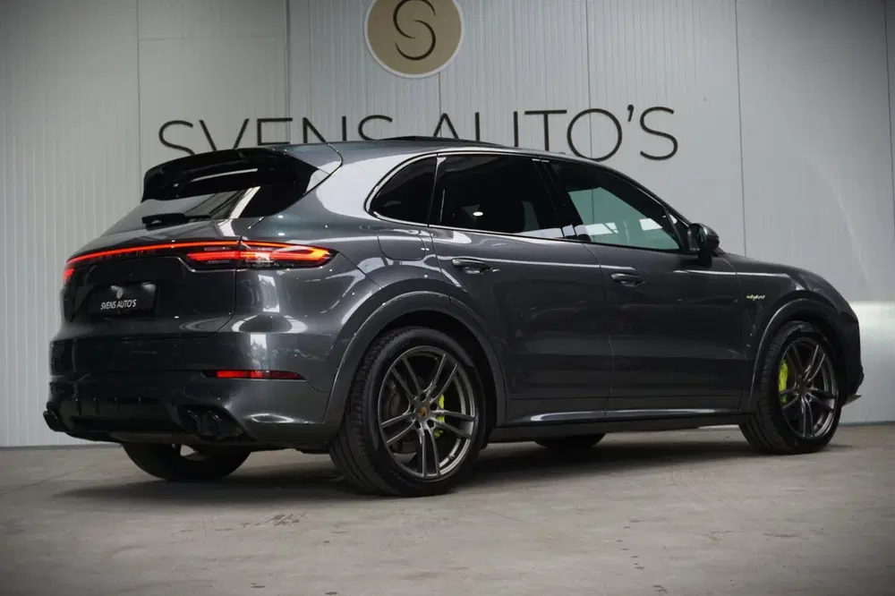 Porsche Cayenne 3.0 E-Hybrid Sport Design uit 2021, foto 6