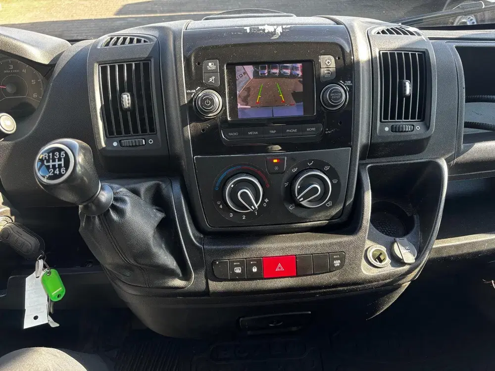 Peugeot Boxer 2.2 BlueHDI L3 H2 Airco Navi 2x Schuifdeur uit 2021, foto 13