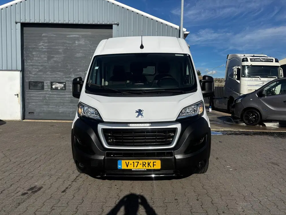 Peugeot Boxer 2.2 BlueHDI L3 H2 Airco Navi 2x Schuifdeur uit 2021, foto 2