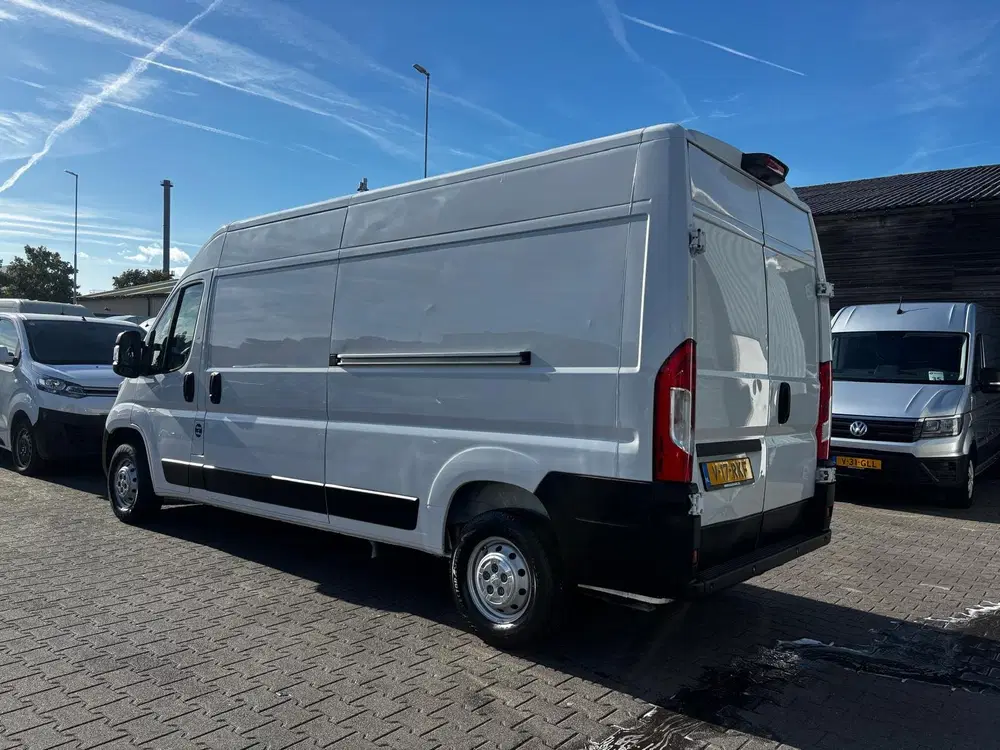 Peugeot Boxer 2.2 BlueHDI L3 H2 Airco Navi 2x Schuifdeur uit 2021, foto 7