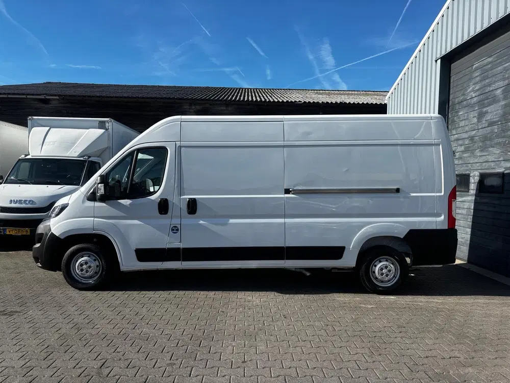 Peugeot Boxer 2.2 BlueHDI L3 H2 Airco Navi 2x Schuifdeur uit 2021, foto 8