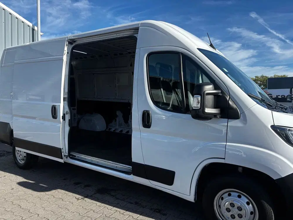 Peugeot Boxer 2.2 BlueHDI L3 H2 Airco Navi 2x Schuifdeur uit 2021, foto 9