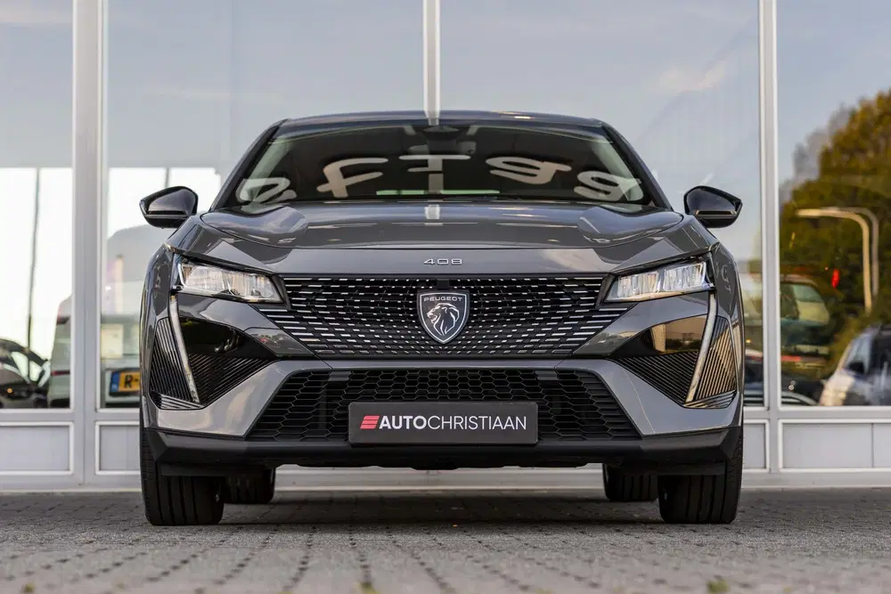 Peugeot 408 1.2 Hybrid 145 e-DCS6 Allure uit 2025, foto 3