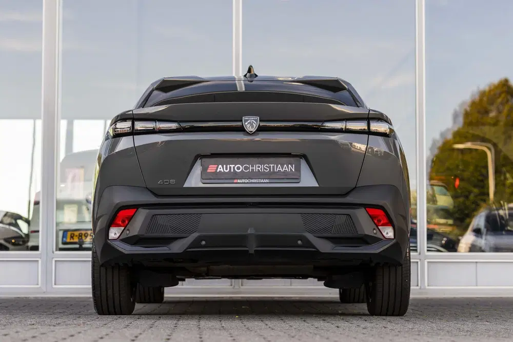 Peugeot 408 1.2 Hybrid 145 e-DCS6 Allure uit 2025, foto 4