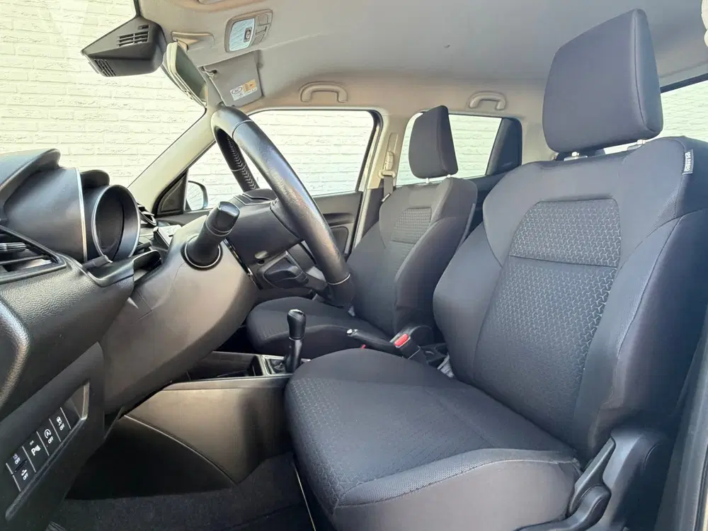 Suzuki Swift 1.2 Style Hybrid Camera+Pdc Clima Cruise A uit 2022, foto 2