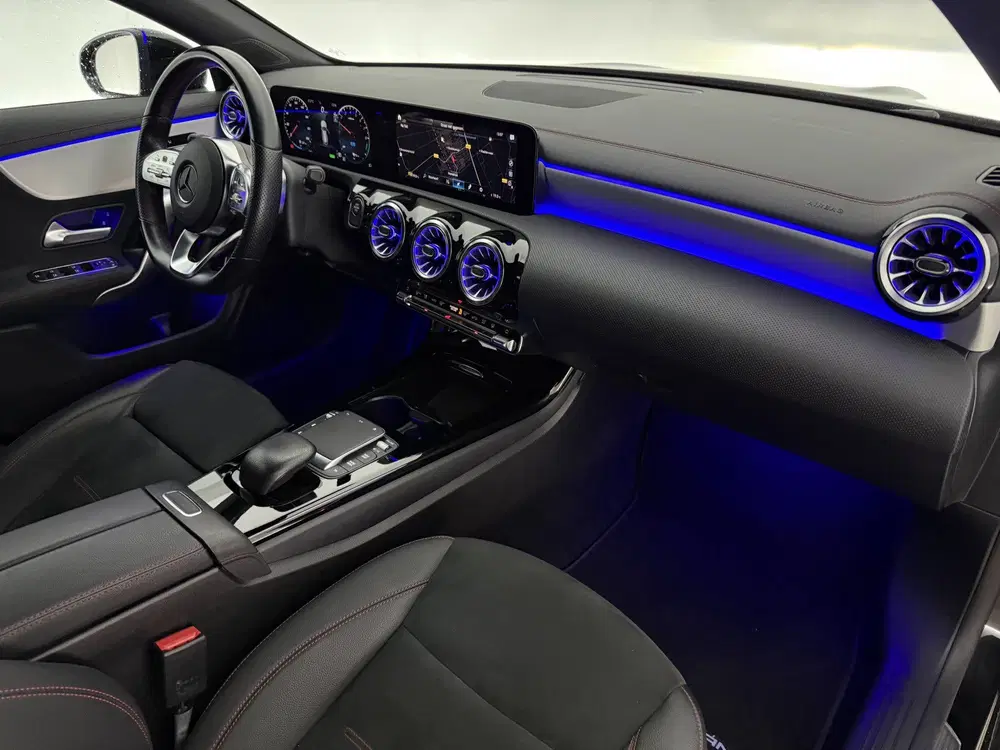 Mercedes-Benz CLA Klasse Shooting Brake 250 e AMG Limited uit 2022, foto 4