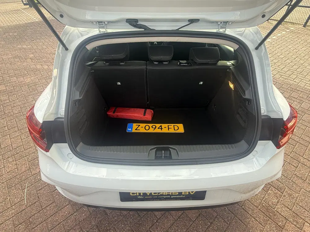 Mitsubishi Colt 1.0 MT Pure 67 pk org nl auto nap logisch uit 2024, foto 10