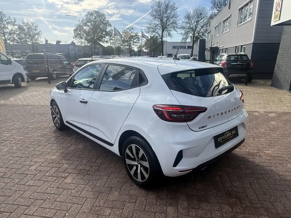 Mitsubishi Colt 1.0 MT Pure 67 pk org nl auto nap logisch uit 2024, foto 11