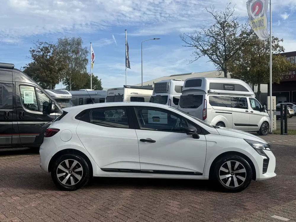 Mitsubishi Colt 1.0 MT Pure 67 pk org nl auto nap logisch uit 2024, foto 6