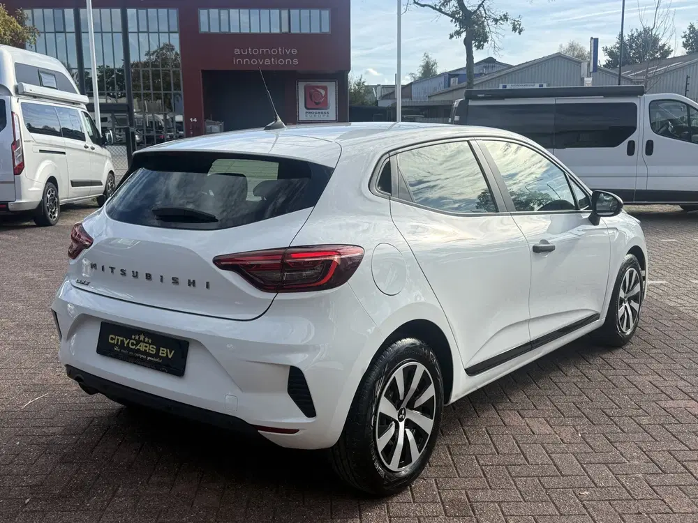 Mitsubishi Colt 1.0 MT Pure 67 pk org nl auto nap logisch uit 2024, foto 7