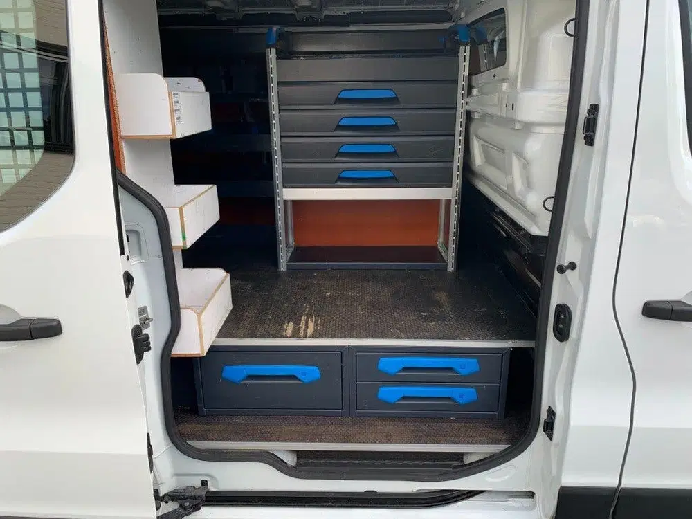 Renault Trafic 2.0 dCi 145 T29 L1H1 Comfort uit 2020, foto 14