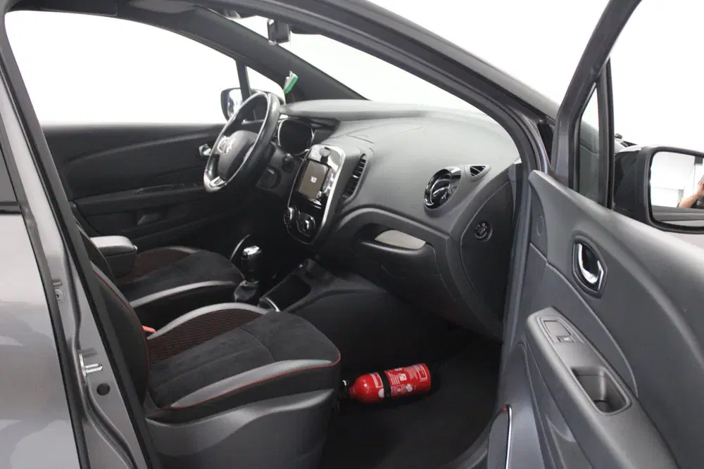 Renault Captur 0.9 TCe Red Edition (bj 2019) uit 2019, foto 9