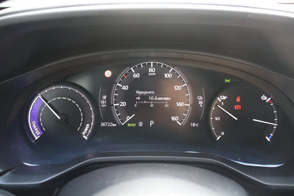 Mazda MX-30 e-SkyActiv 145 36 kWh uit 2021, foto 6