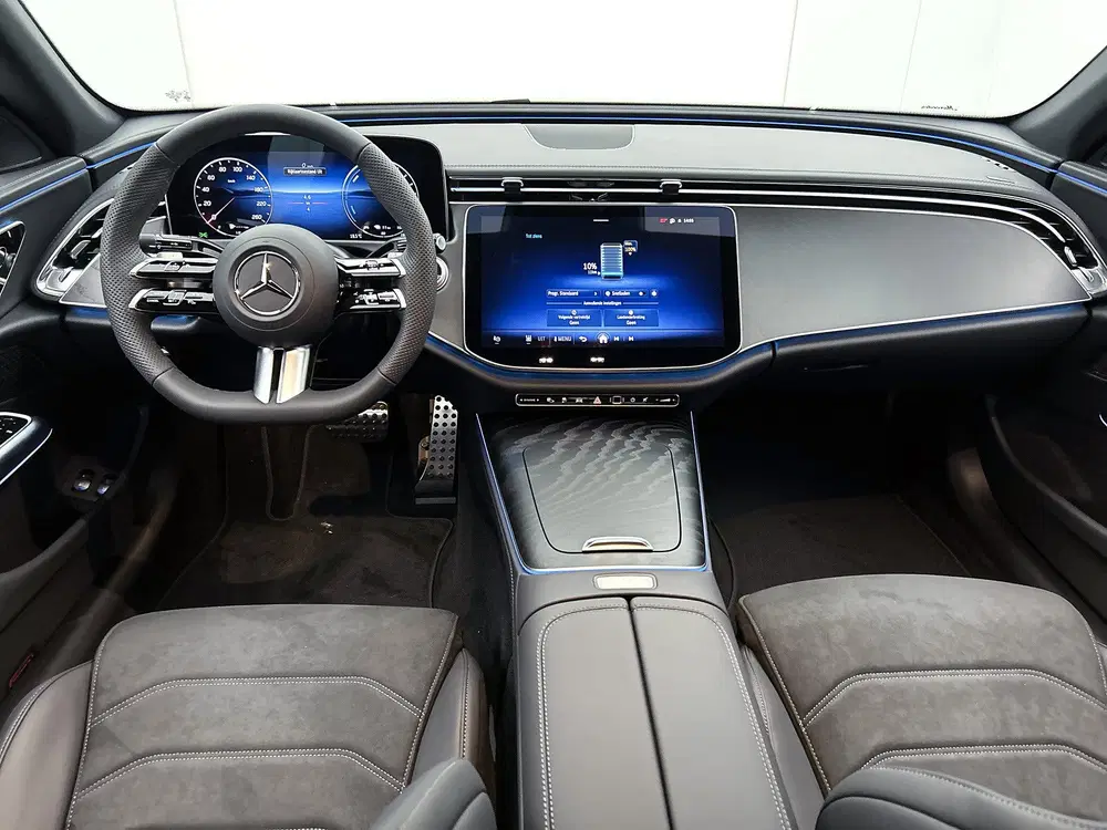 Mercedes-Benz E-Klasse 300 e Business Solution AMG uit 2026, foto 4