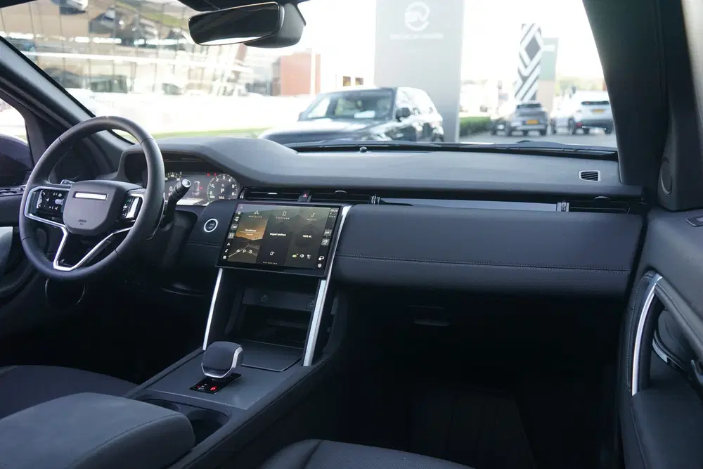 Land Rover Discovery Sport P270e PHEV Business Edition Dynam uit 2026, foto 3