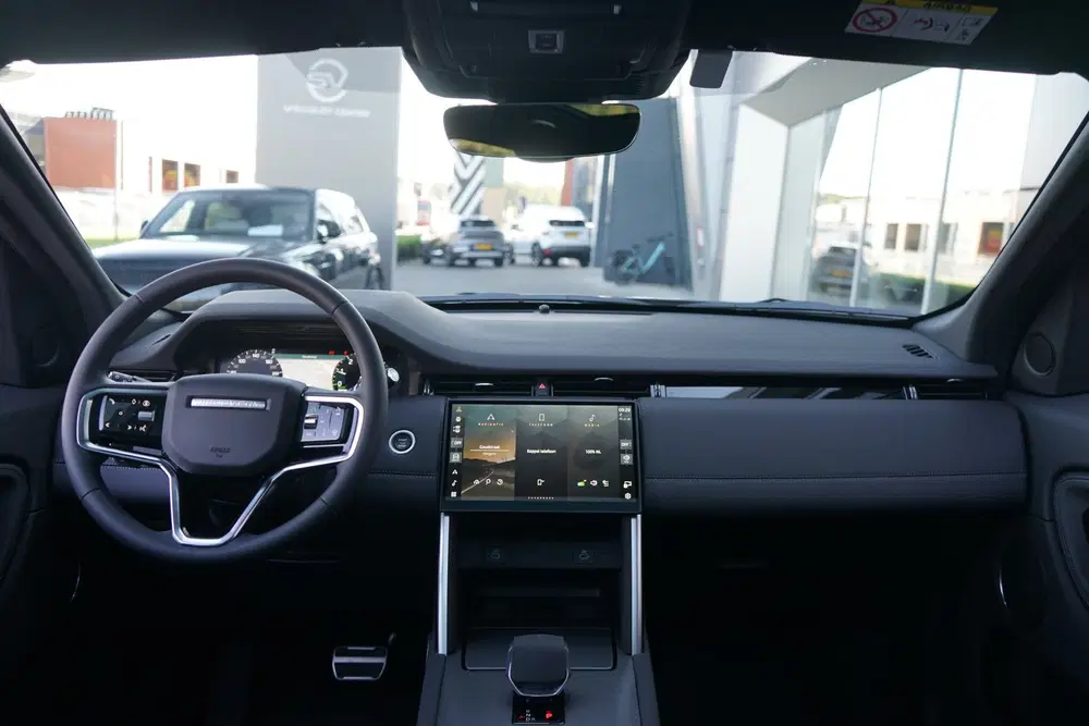 Land Rover Discovery Sport P270e PHEV Business Edition Dynam uit 2026, foto 4