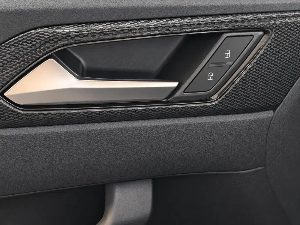 Volkswagen Polo 1.0 TSI Life 110pk Automaat Navigatie Appl uit 2025, foto 10