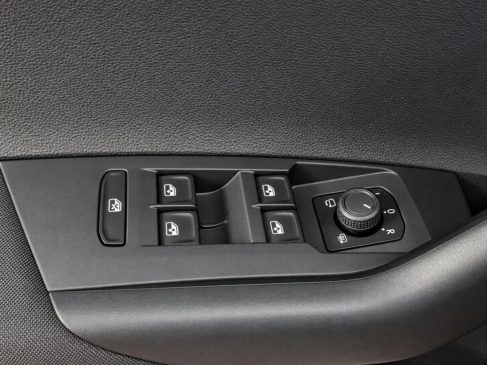 Volkswagen Polo 1.0 TSI Life 110pk Automaat Navigatie Appl uit 2025, foto 11