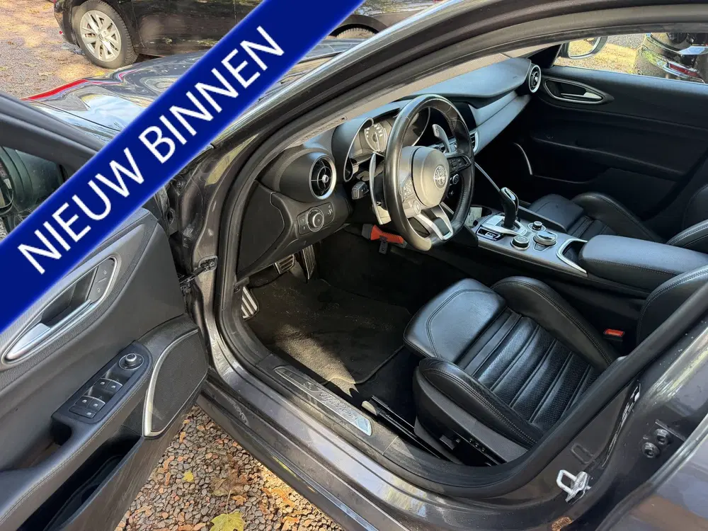 Alfa Romeo Giulia 2.0T Sprint 1e.EIGENAAR uit 2021, foto 6