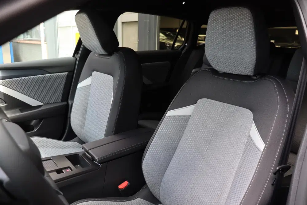 Opel Astra 58 kWh Business Edition Achteruitrijcame uit 2026, foto 6