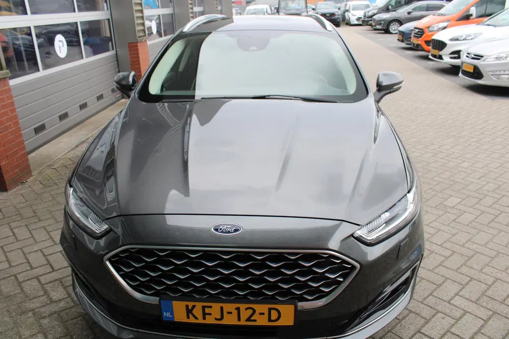 Ford Mondeo 2.0 IVCT HEV Vignale uit 2021, foto 2