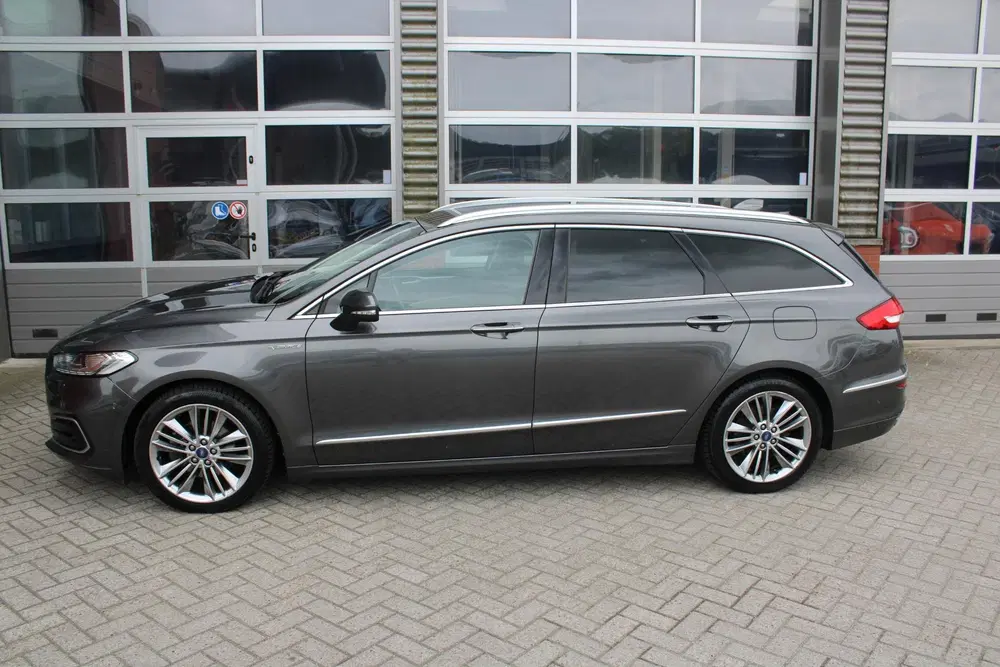 Ford Mondeo 2.0 IVCT HEV Vignale uit 2021, foto 3