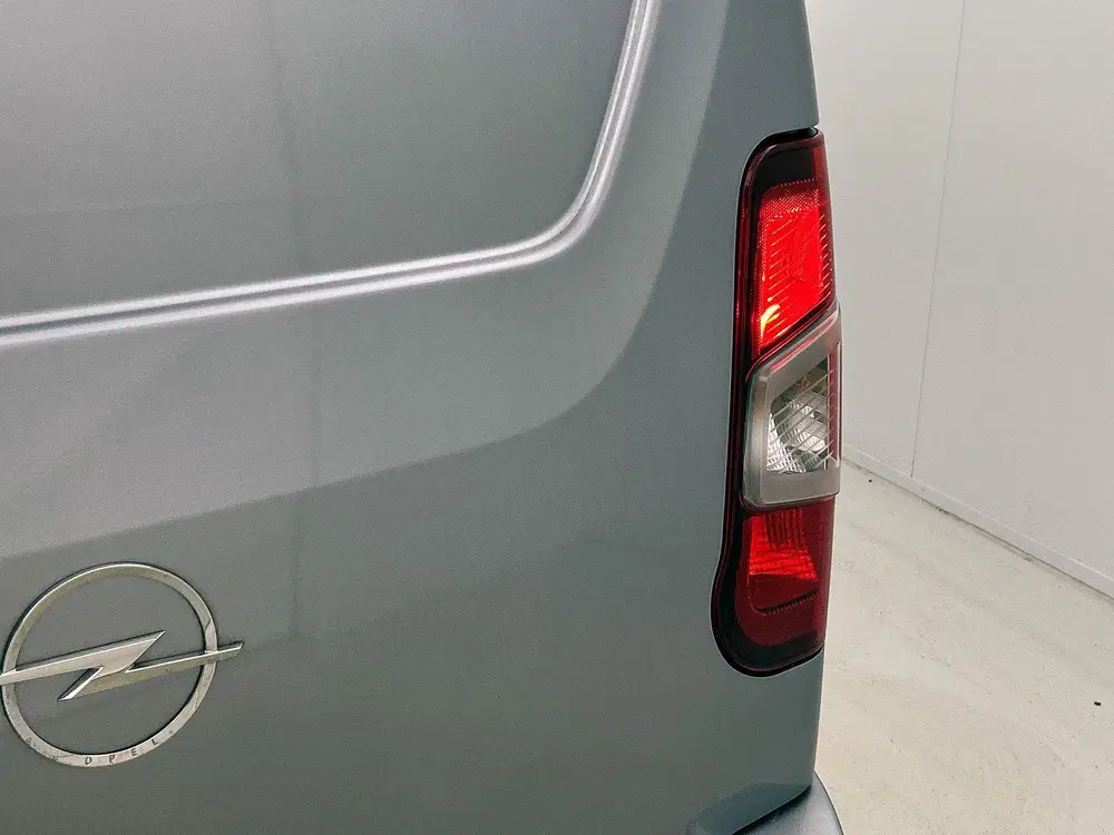 Opel Combo 1.5 BlueHDi 130PK L2 Automaat Apple Carpla uit 2024, foto 8
