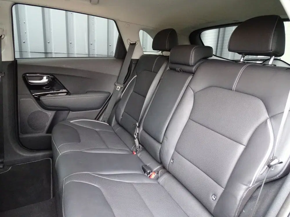 Kia Niro ExecutiveLine 64 kWh Incl. BTW uit 2019, foto 7