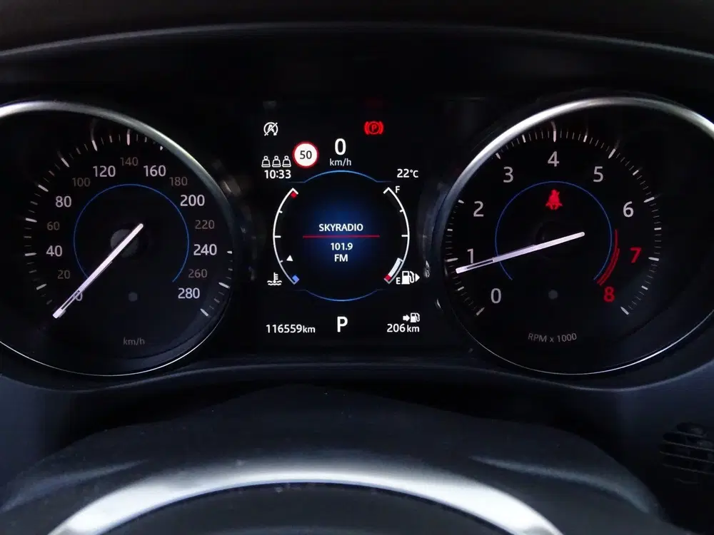 Jaguar F-Pace 2.0t AWD Portfolio uit 2019, foto 13