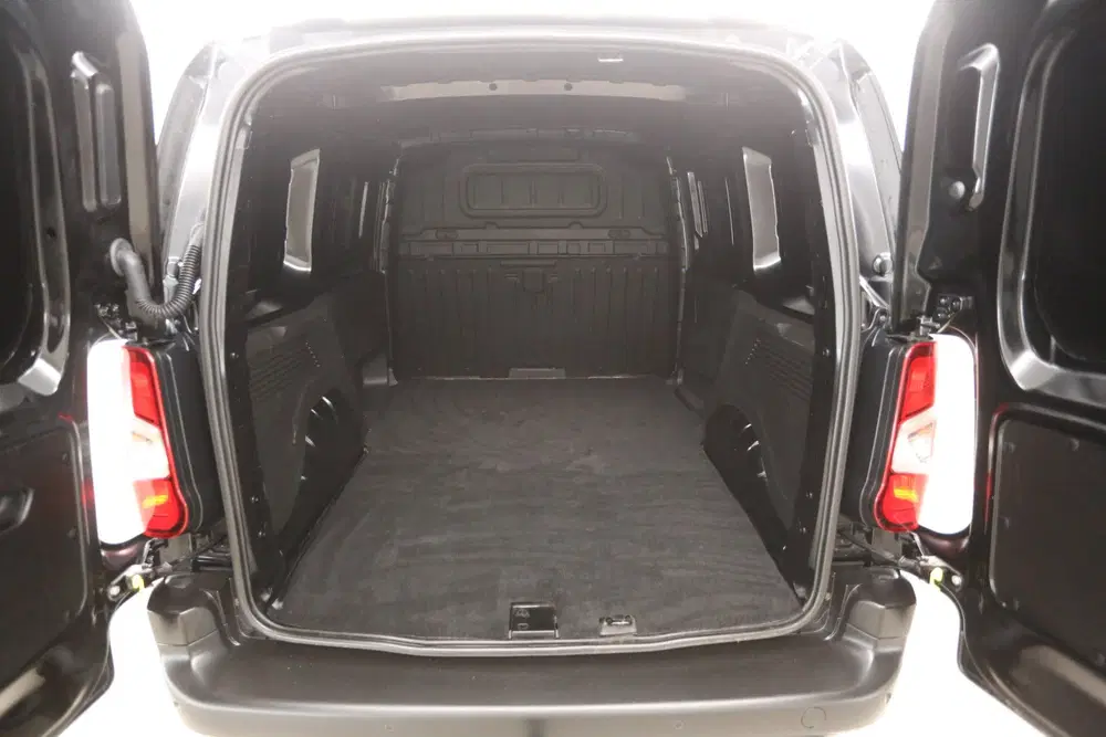 Opel Combo 1.5D 102PK uit 2022, foto 3