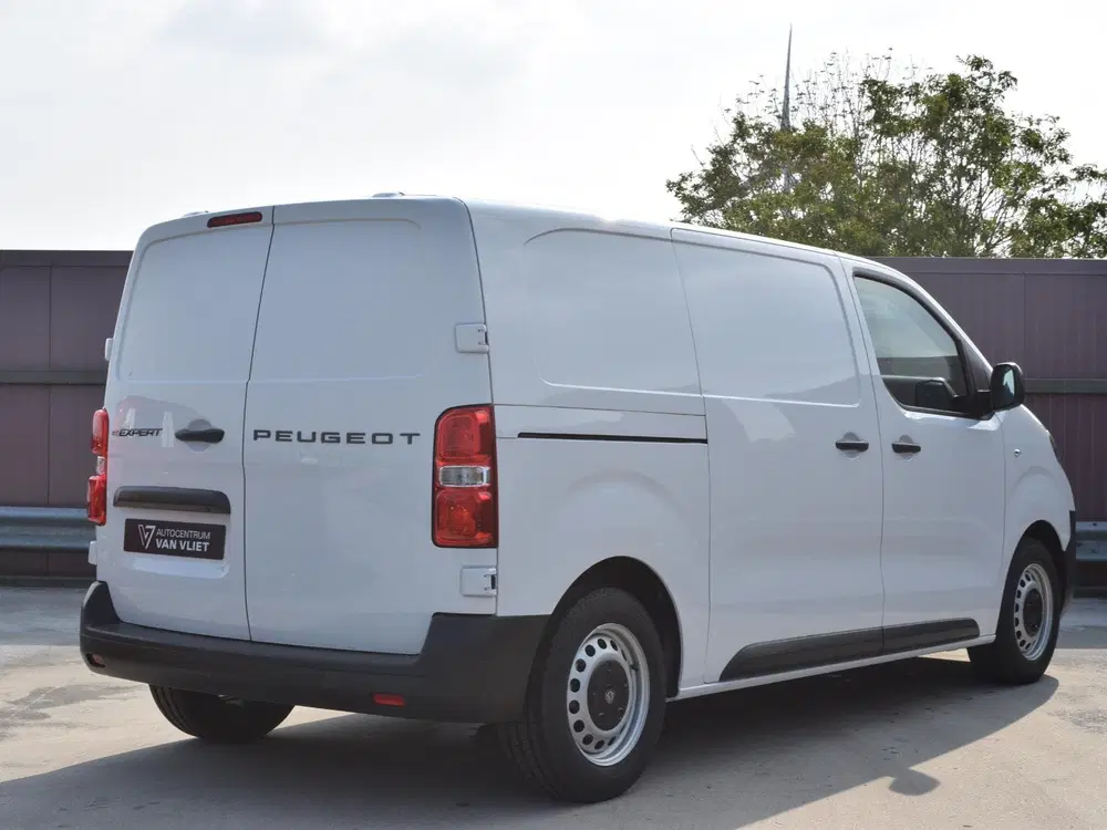 Peugeot Expert EV L2 75 kWh Surround NAV pakket uit 2026, foto 3