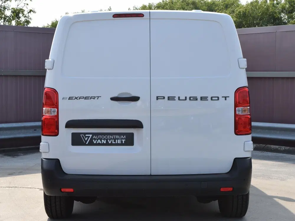 Peugeot Expert EV L2 75 kWh Surround NAV pakket uit 2026, foto 5