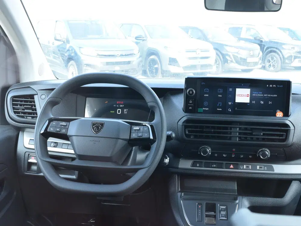 Peugeot Expert EV L2 75 kWh Surround NAV pakket uit 2026, foto 9