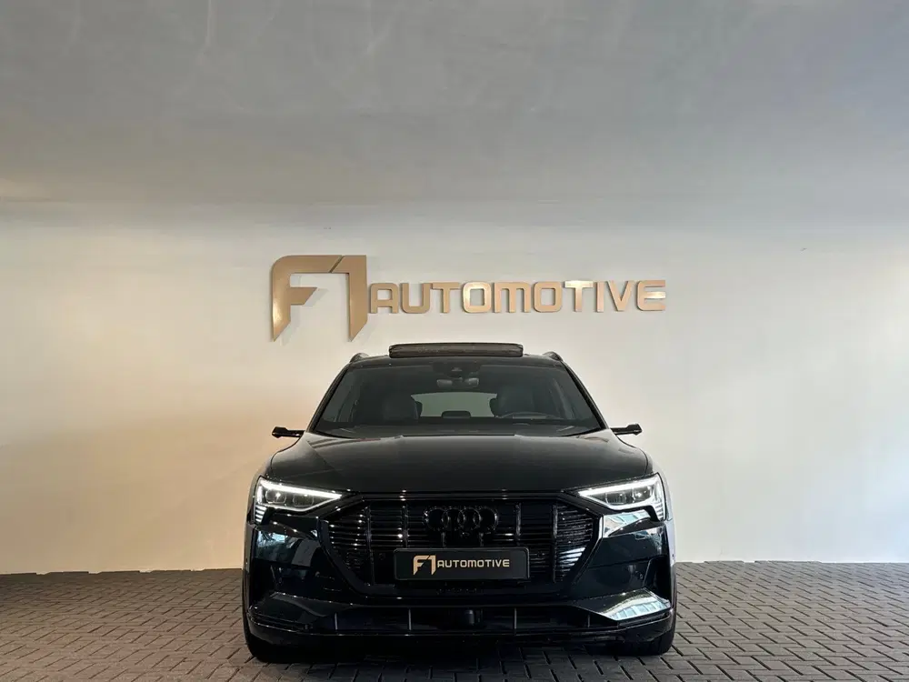 Audi e-tron 55 quattro 95 kWh 90% uit 2019, foto 2