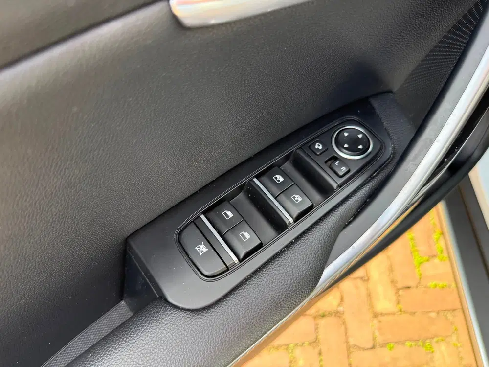 Kia XCeed 1.6 GDi PHEV Automaat uit 2021, foto 15
