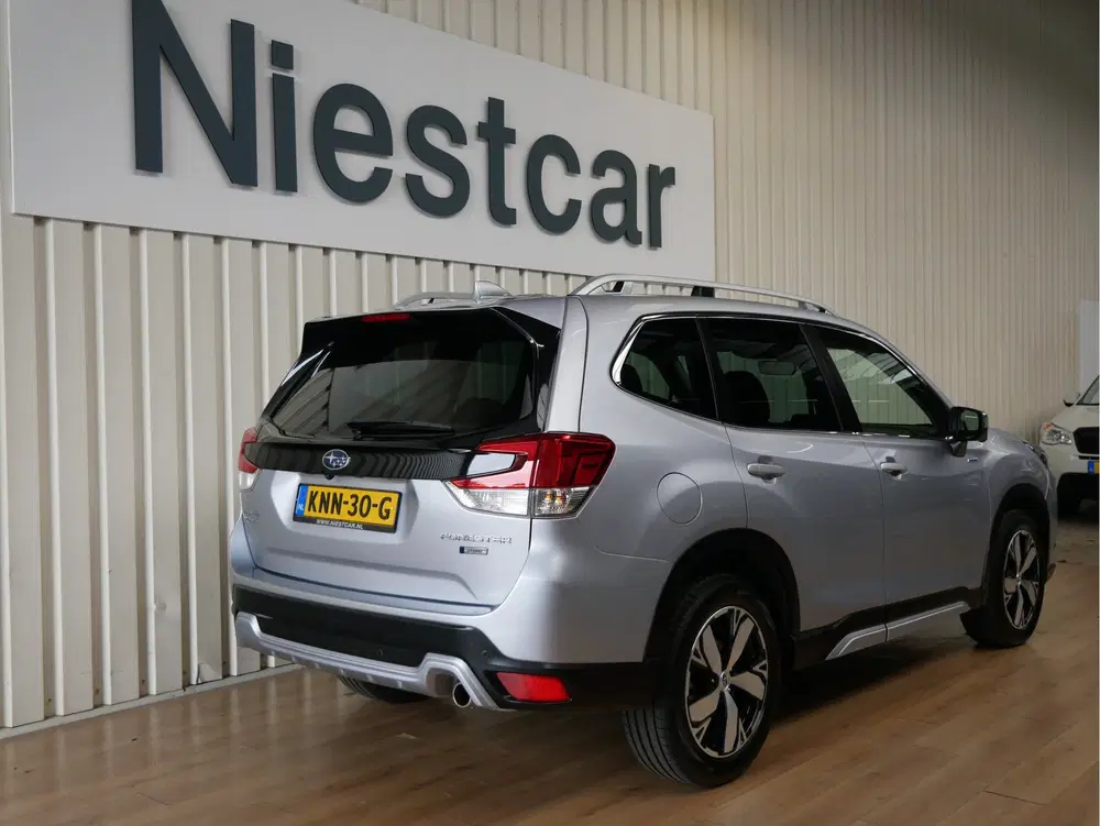 Subaru Forester 2.0i e-BOXER Premium (bj 2023 uit 2023, foto 3