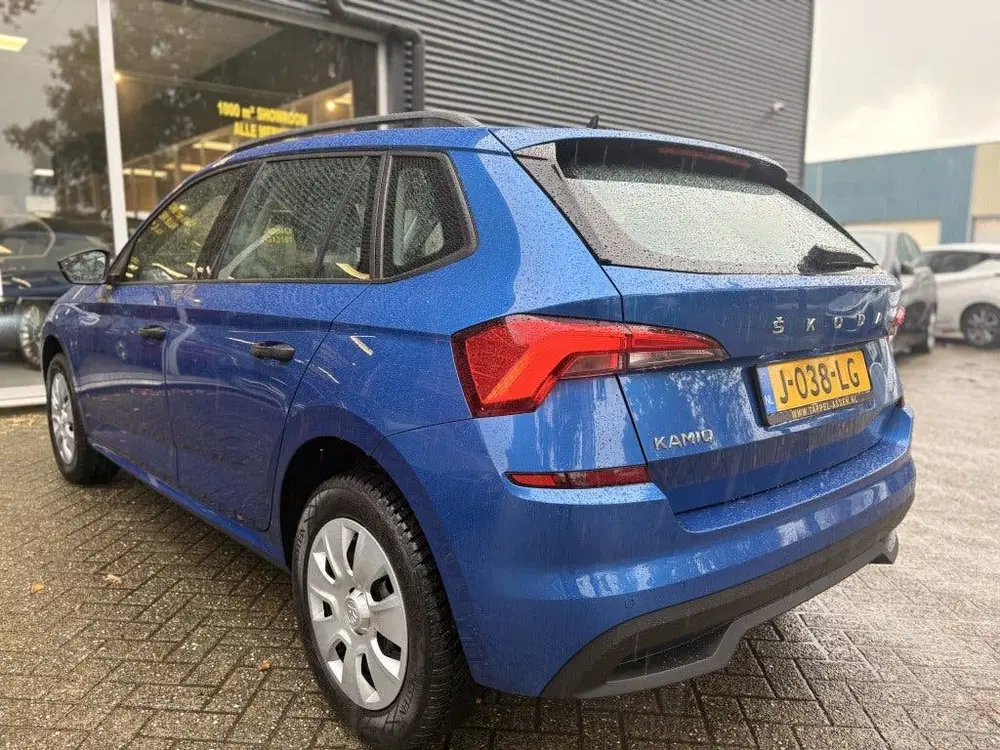Skoda Kamiq 1.0 TSI Active uit 2020, foto 3