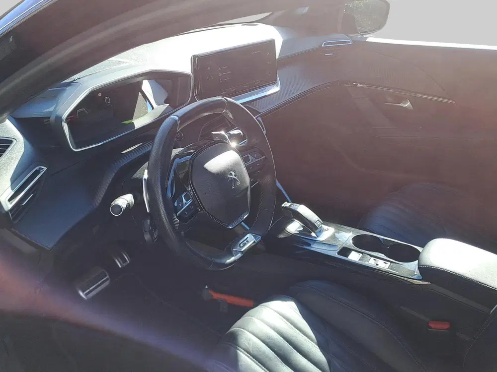Peugeot 208 1.2 PureTech GT uit 2022, foto 12