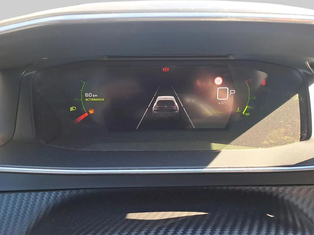 Peugeot 208 1.2 PureTech GT uit 2022, foto 9
