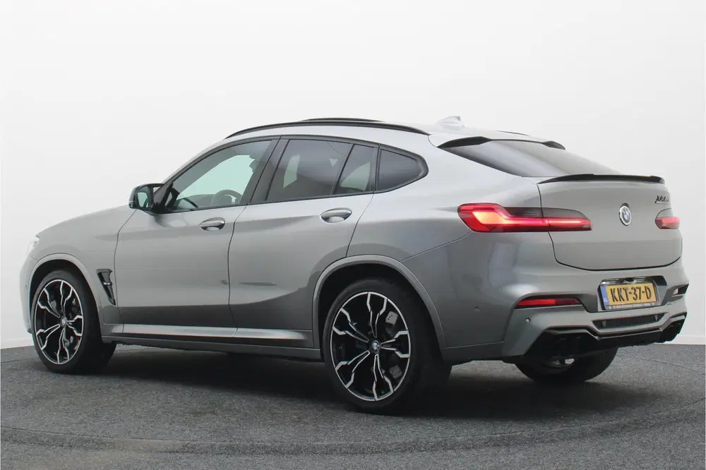 BMW X4 M Competition Panoramadak uit 2020, foto 3