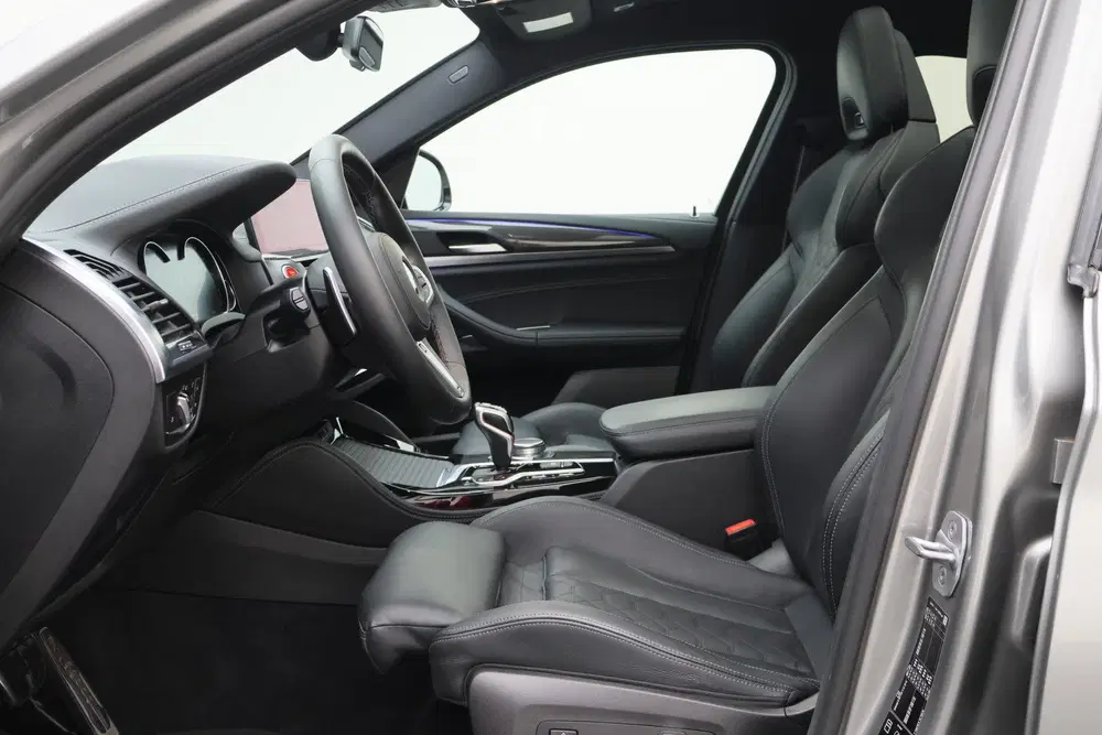 BMW X4 M Competition Panoramadak uit 2020, foto 9