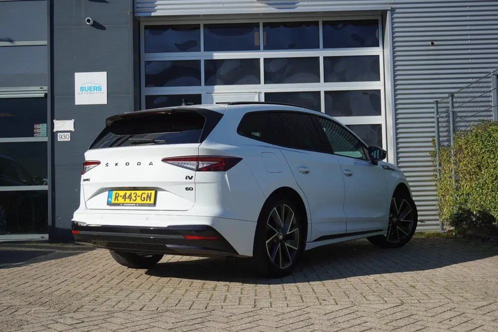 Skoda Enyaq 60 Sportline uit 2022, foto 9