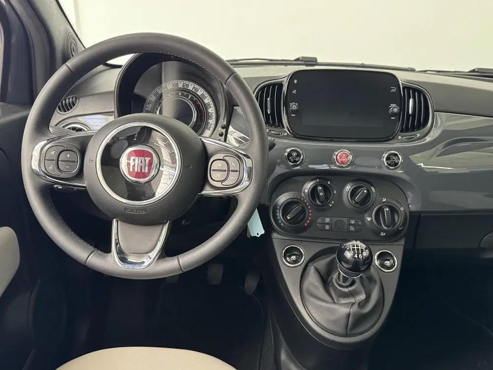 Fiat 500 1.0 Hybrid Dolcevita uit 2022, foto 10