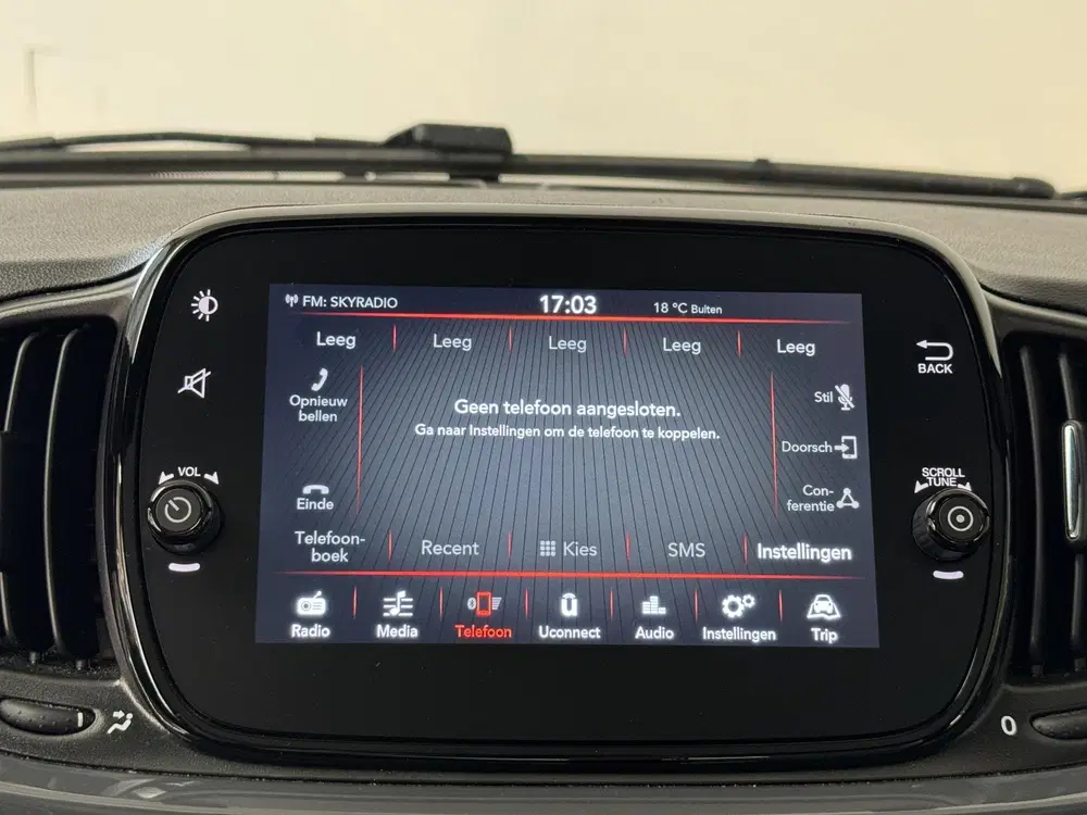 Fiat 500 1.0 Hybrid Dolcevita uit 2022, foto 12