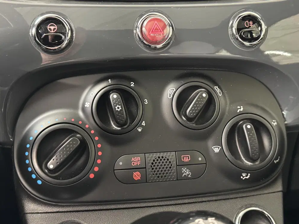Fiat 500 1.0 Hybrid Dolcevita uit 2022, foto 13